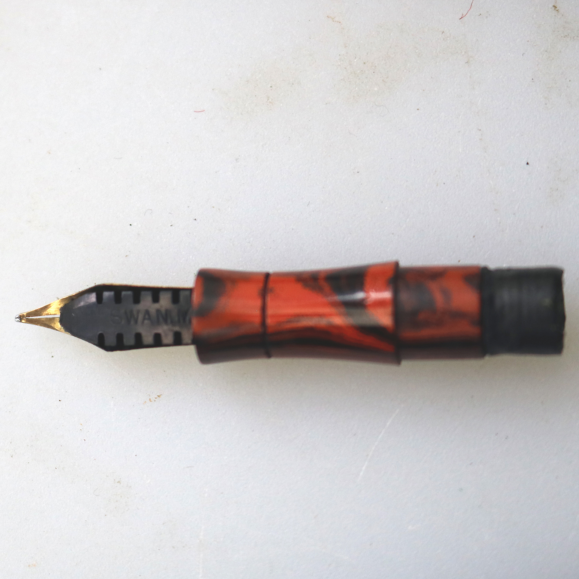 A good antique Swan Mabie & Todd Marbled Fountain Pen 9ct Gold & 14ct Nib C.1929
