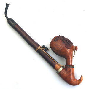 An antique Bavarian Black Forest carved Smokers Pipe C. late 19th/early 20thC