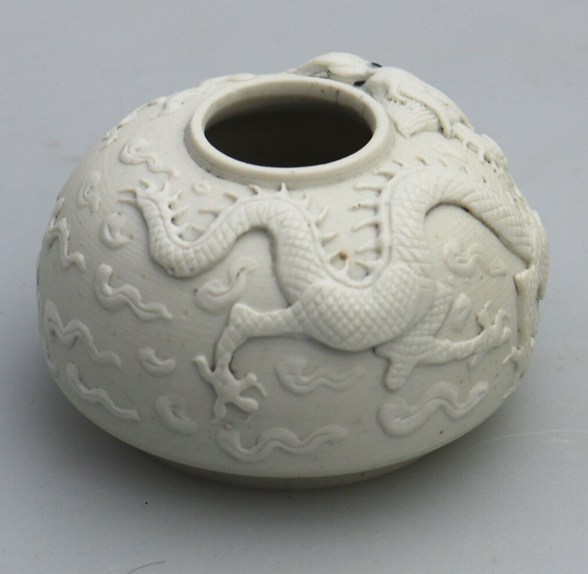 An extremely rare & fine antique Chinese Qing biscuit porcelain Brush Washer Ex. Wikramaratna Collection C.19th