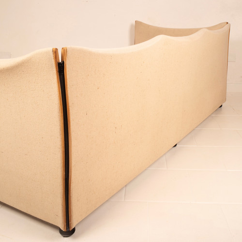 Raro divano letto "Coupé" di Mario Bellini per Cassina 1976