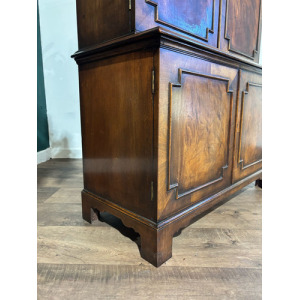 Reproduction Mahogany Cabinet
