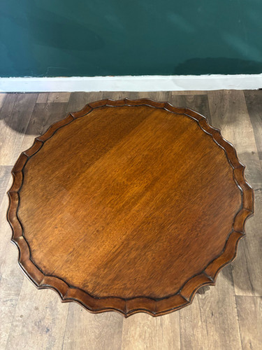 Reproduction Tilt Top Pie Crust Edge Side Table