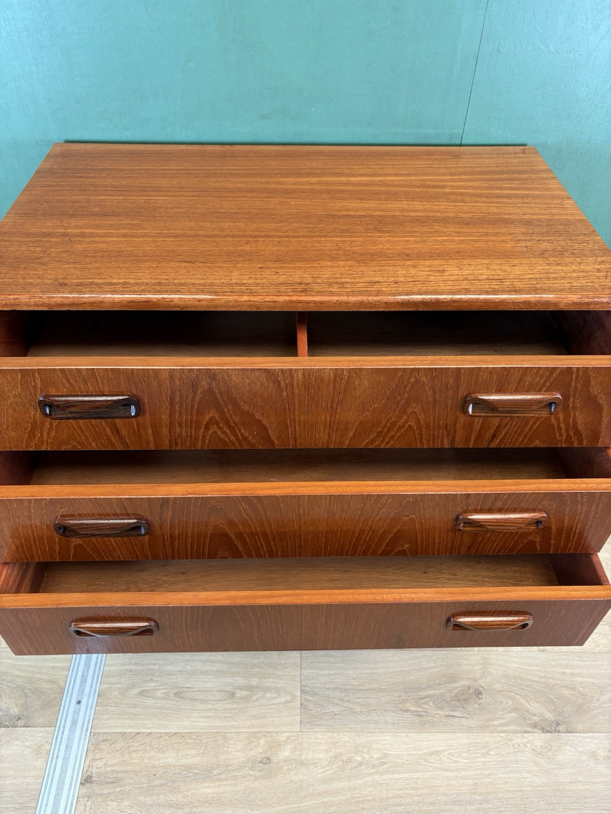Retro Vintage Mid Century Teak G Plan Chest Of Drawers-Courier