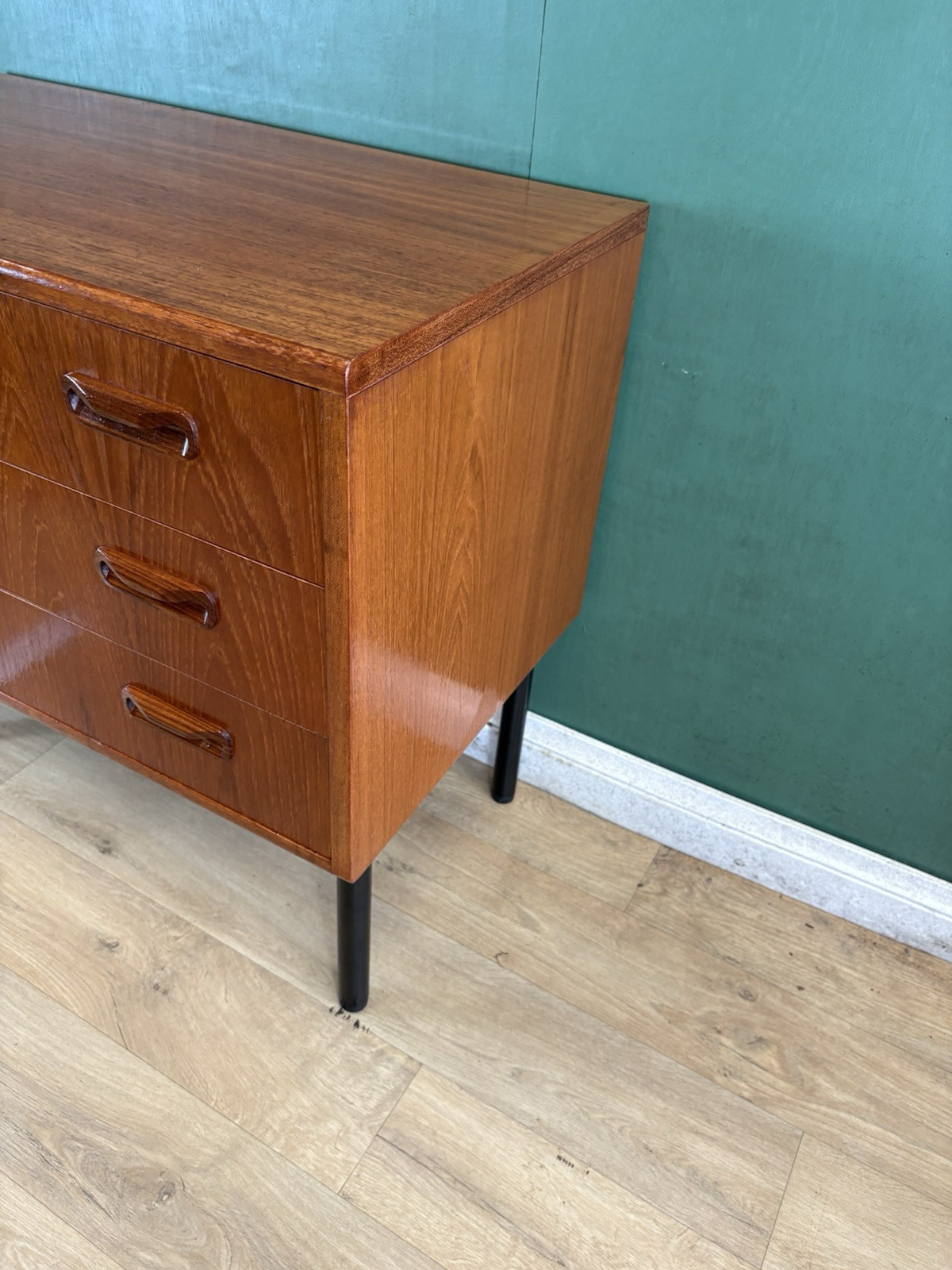 Retro Vintage Mid Century Teak G Plan Chest Of Drawers-Courier