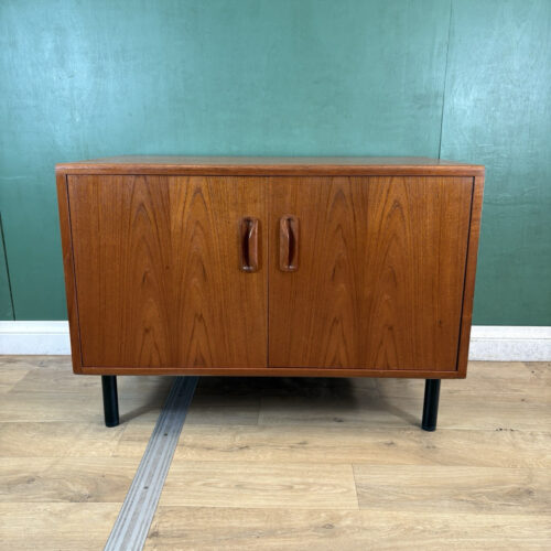 Retro Vintage Mid Century Teak G Plan Two Doors Sideboard-Courier