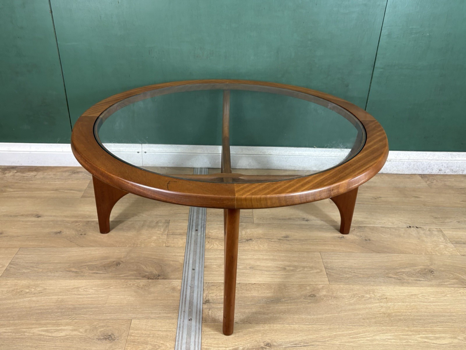 Retro Vintage Mid Century Teak Glass Top Coffee Table By Stonehill -Courier