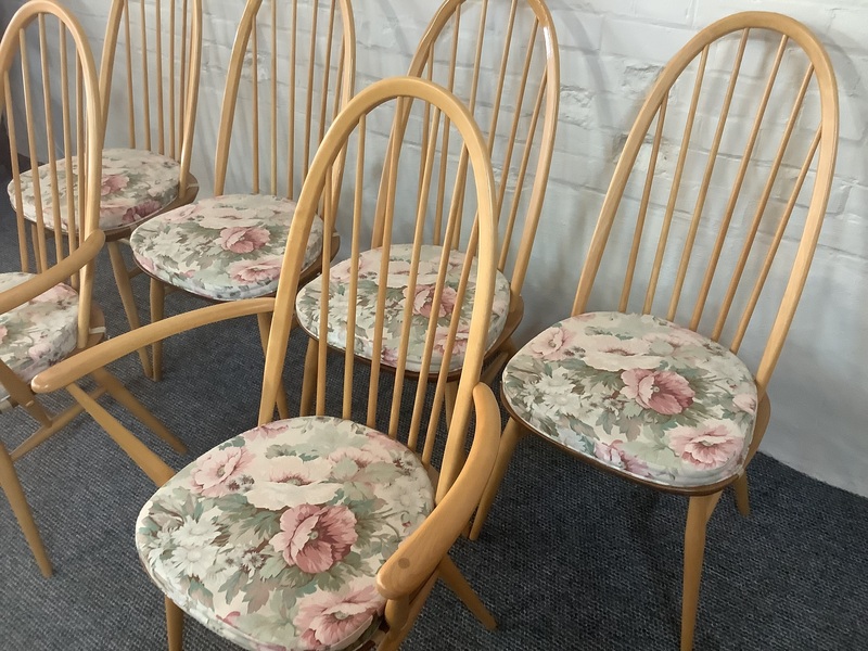Set Of Six Ercol Windsor Quaker Back Dining Chairs In Light Finish.
