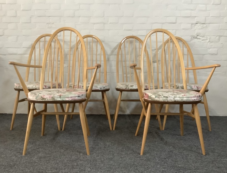 Set Of Six Ercol Windsor Quaker Back Dining Chairs In Light Finish.