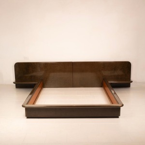 "Seven" bed by Luigi Saccardo for Gasparello