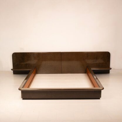 "Seven" bed by Luigi Saccardo for Gasparello