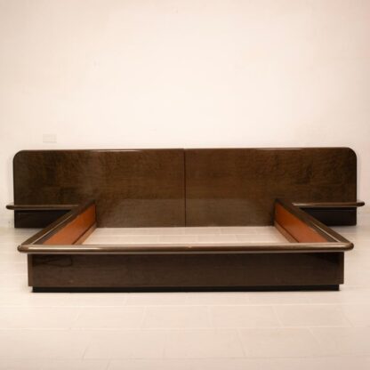 "Seven" bed by Luigi Saccardo for Gasparello