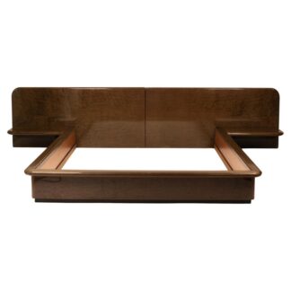 "Seven" bed by Luigi Saccardo for Gasparello
