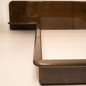 "Seven" bed by Luigi Saccardo for Gasparello