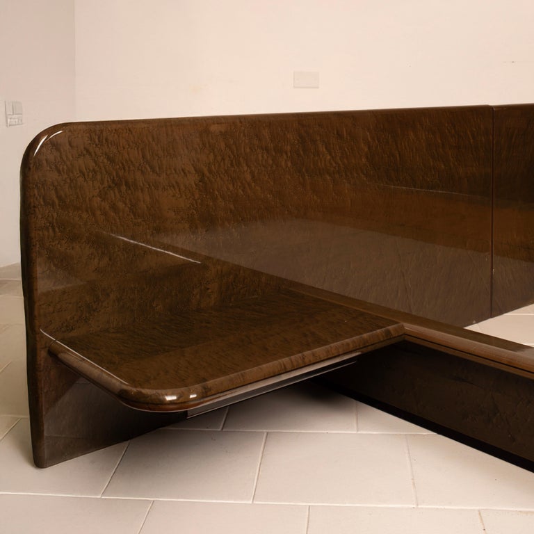 "Seven" bed by Luigi Saccardo for Gasparello