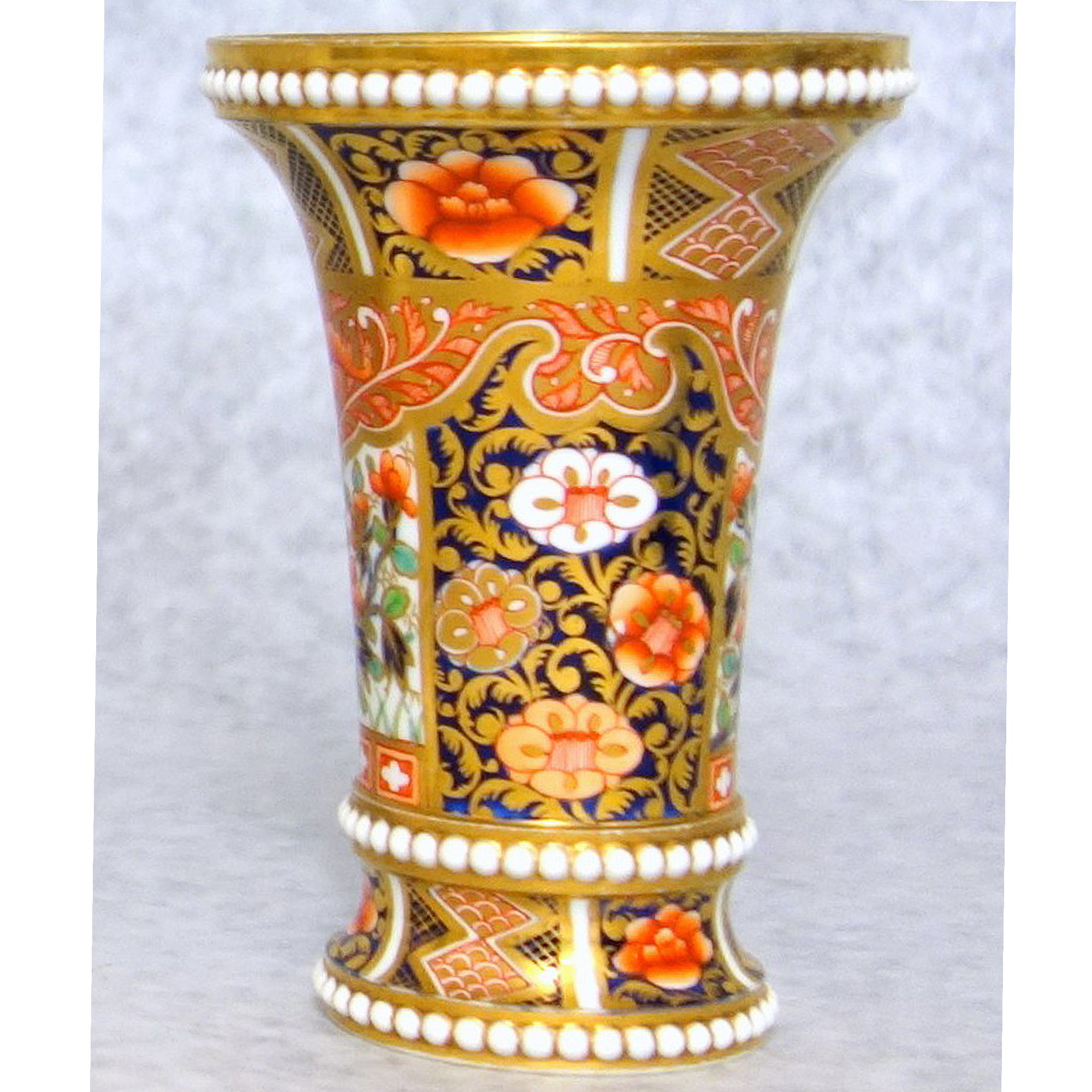 A rare antique Georgian Spode porcelain Imari hand painted Spill Vase C.1810