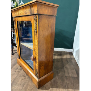 Victorian Decorative Mahogany Side Cabinet With Ormolu Mounts