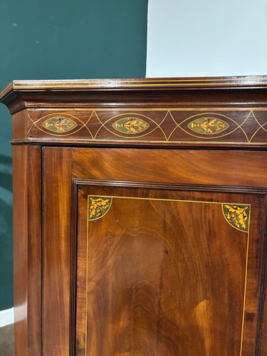 Victorian Mahogany Inlaid Corner Cupboard