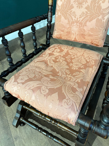 Victorian Upholstered American Style Rocking Chair