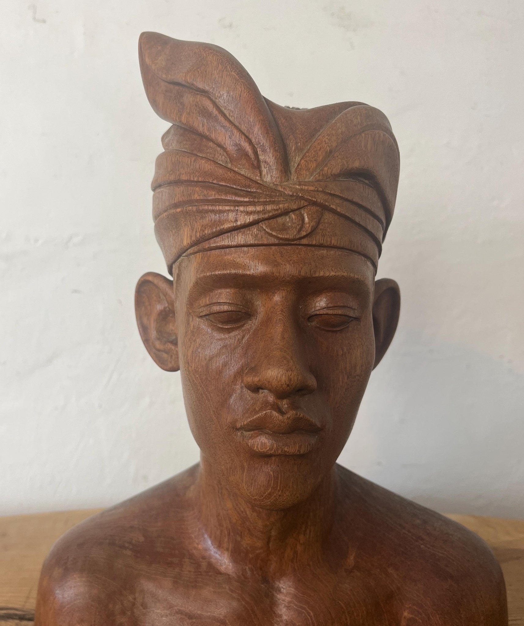 Vintage Wooden Teak Handcarved Balinese Bust Of A Man In Headdress