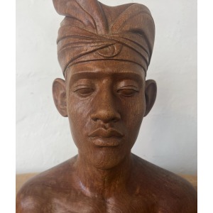 Vintage Wooden Teak Handcarved Balinese Bust Of A Man In Headdress