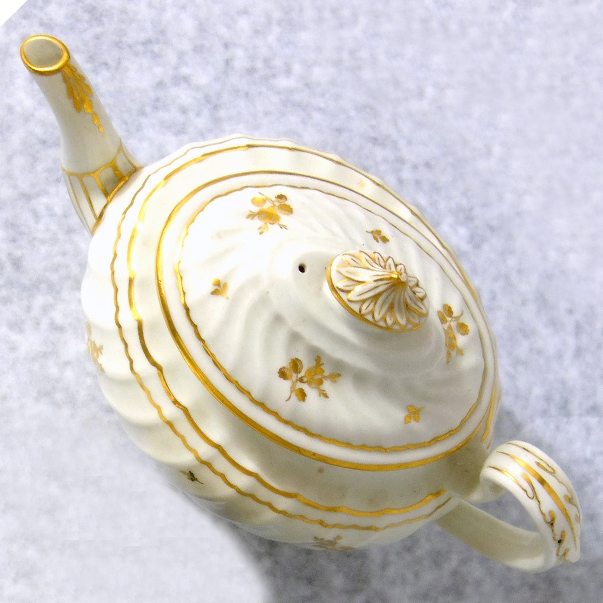 Antique Georgian Worcester / similar porcelain Teapot Cover and Stand C.18thC
