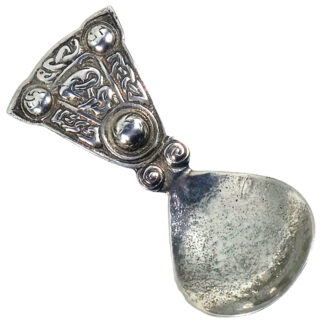 Solid silver Scottish Celtic Alexander Richie Iona design Caddy Spoon 21g C.20th