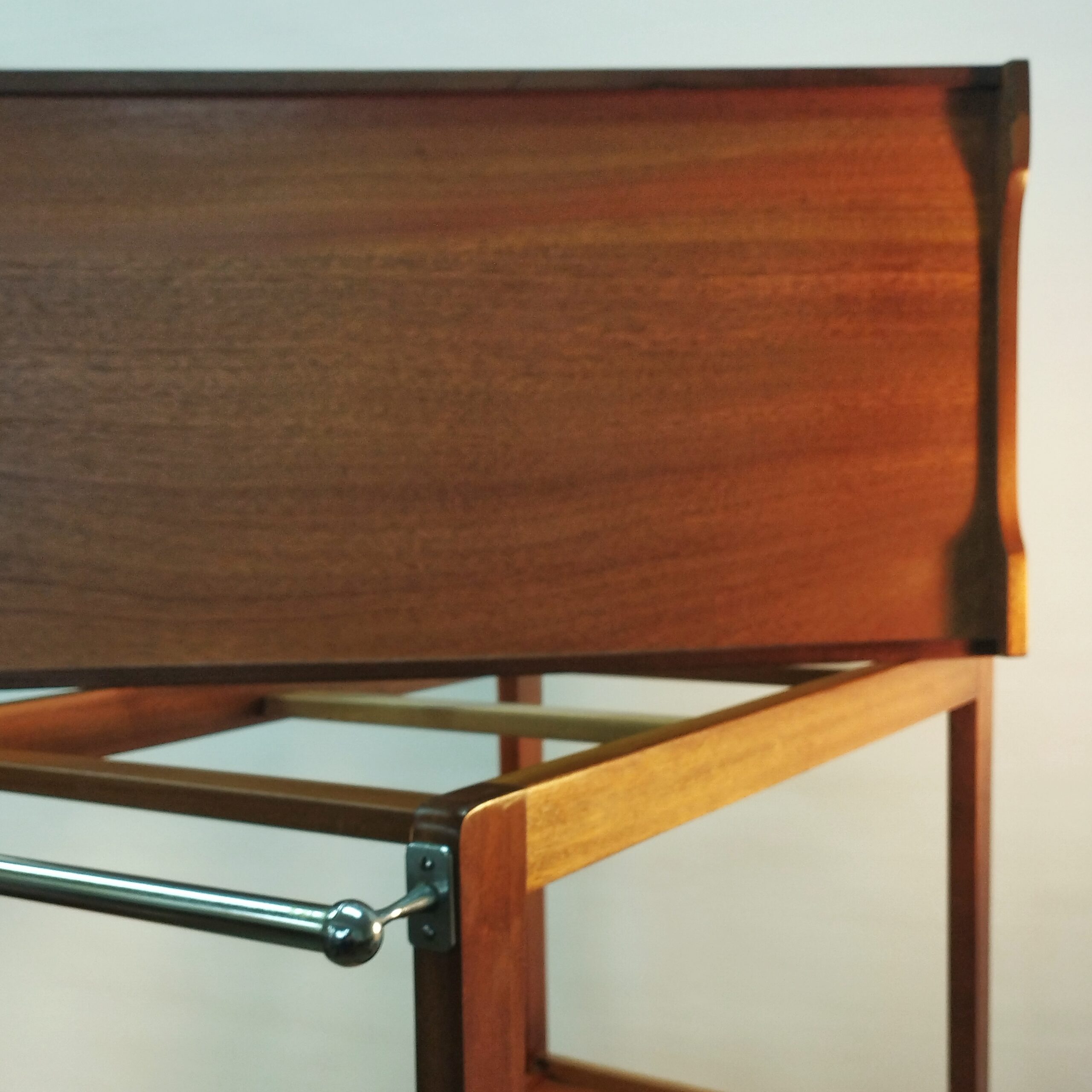 Gorgeous mid-century teak hostess/drinks trolley