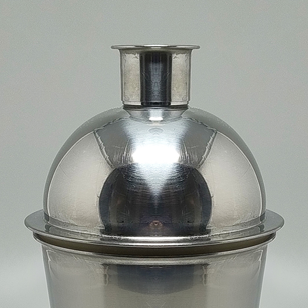 1930s Astonishing Art Deco Cocktail Shaker. Made in France