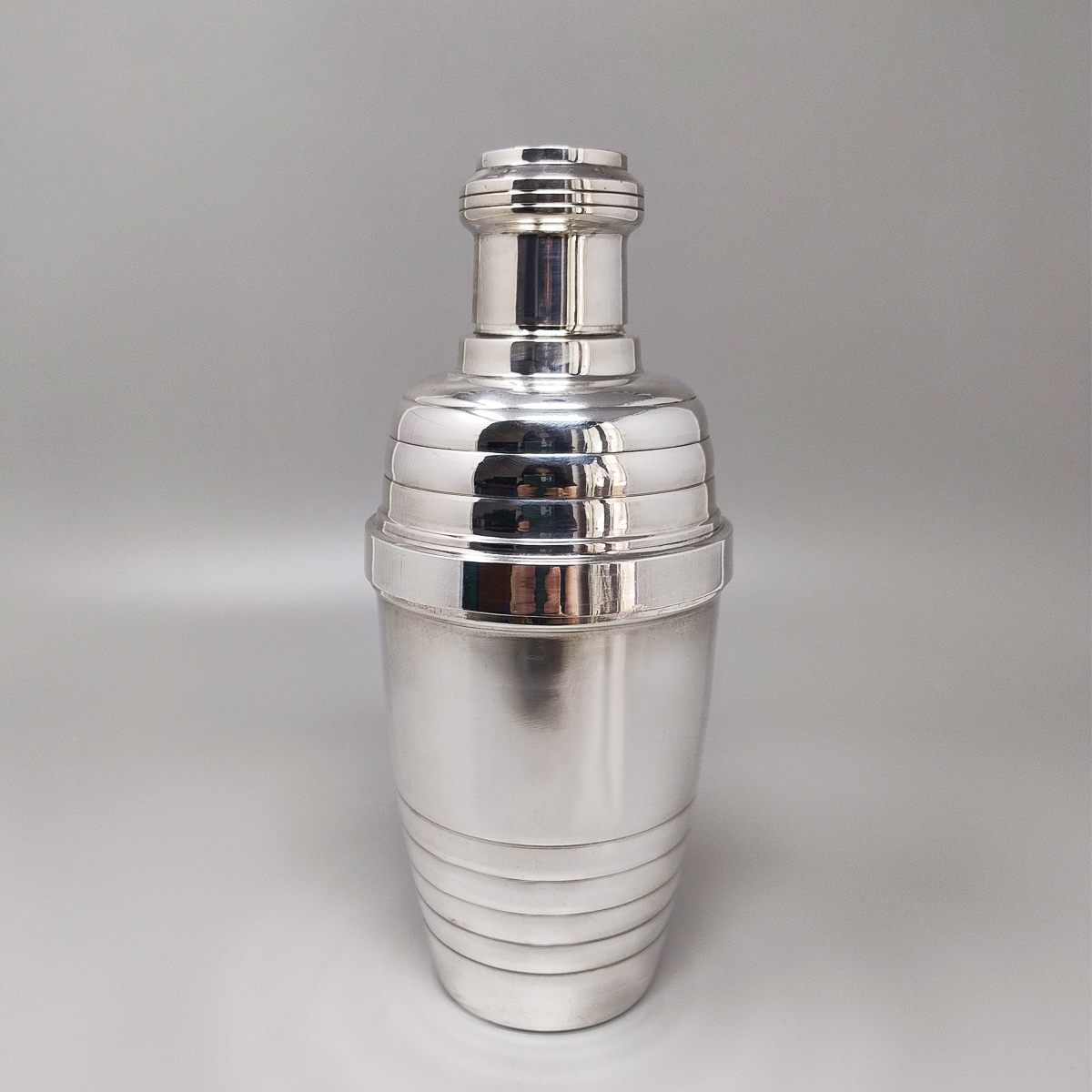 1930s Astonishing Art Deco Cocktail Shaker by Embe. Made in Italy
