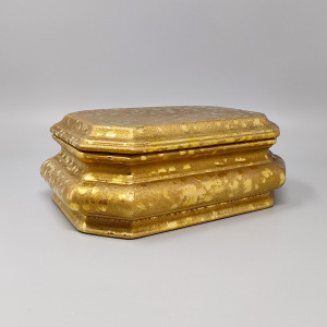 1970s Exquisited Handcrafted Smoking Set in Ceramic and Gold Leaf. Made in italy