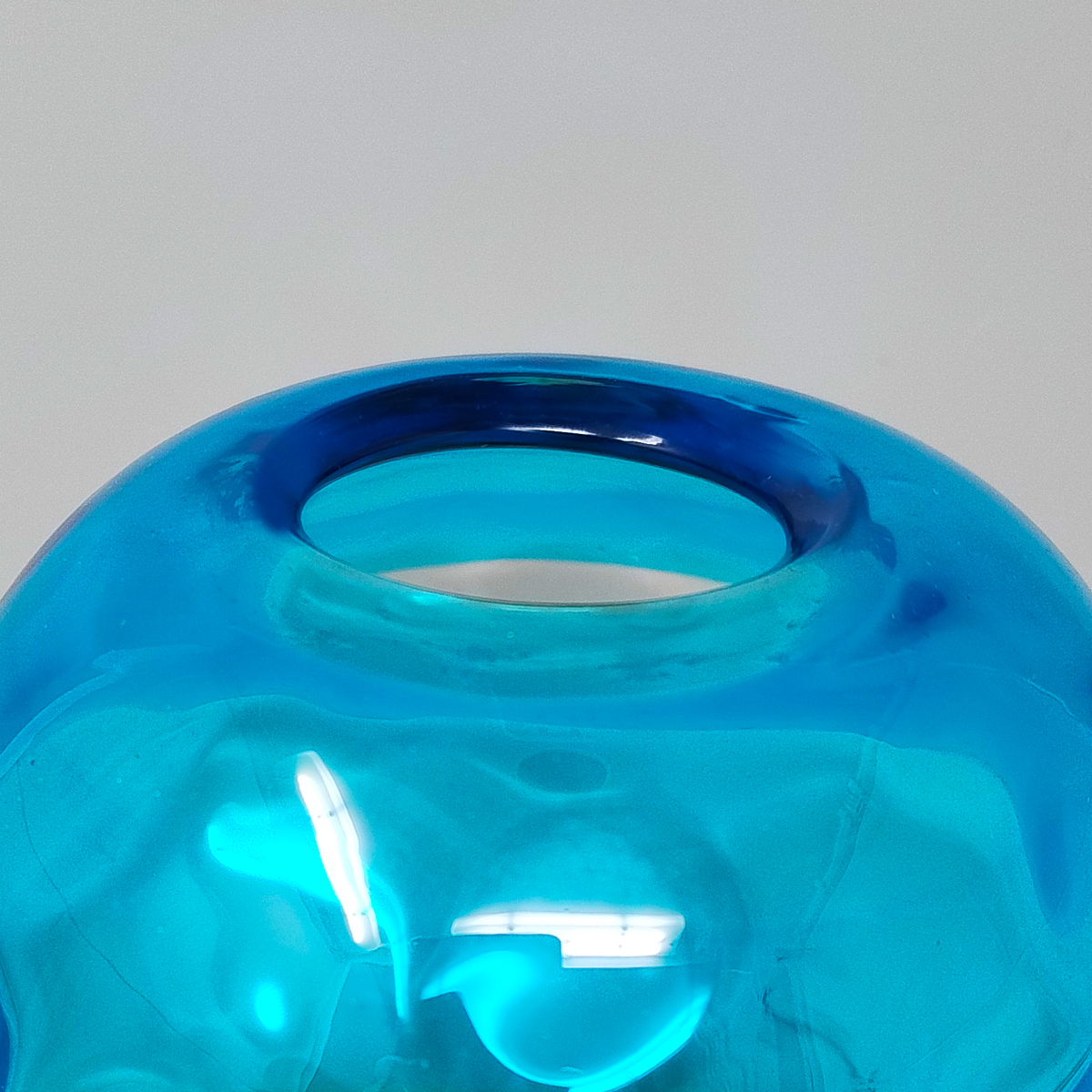 1970s Gorgeous Blue and Amber Vase in Murano Glass By Ca Dei Vetrai.