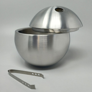 1970s Gorgeous "Bowling" Cocktail Shaker With Ice Bucket Tauma by Guzzini. Made in Italy