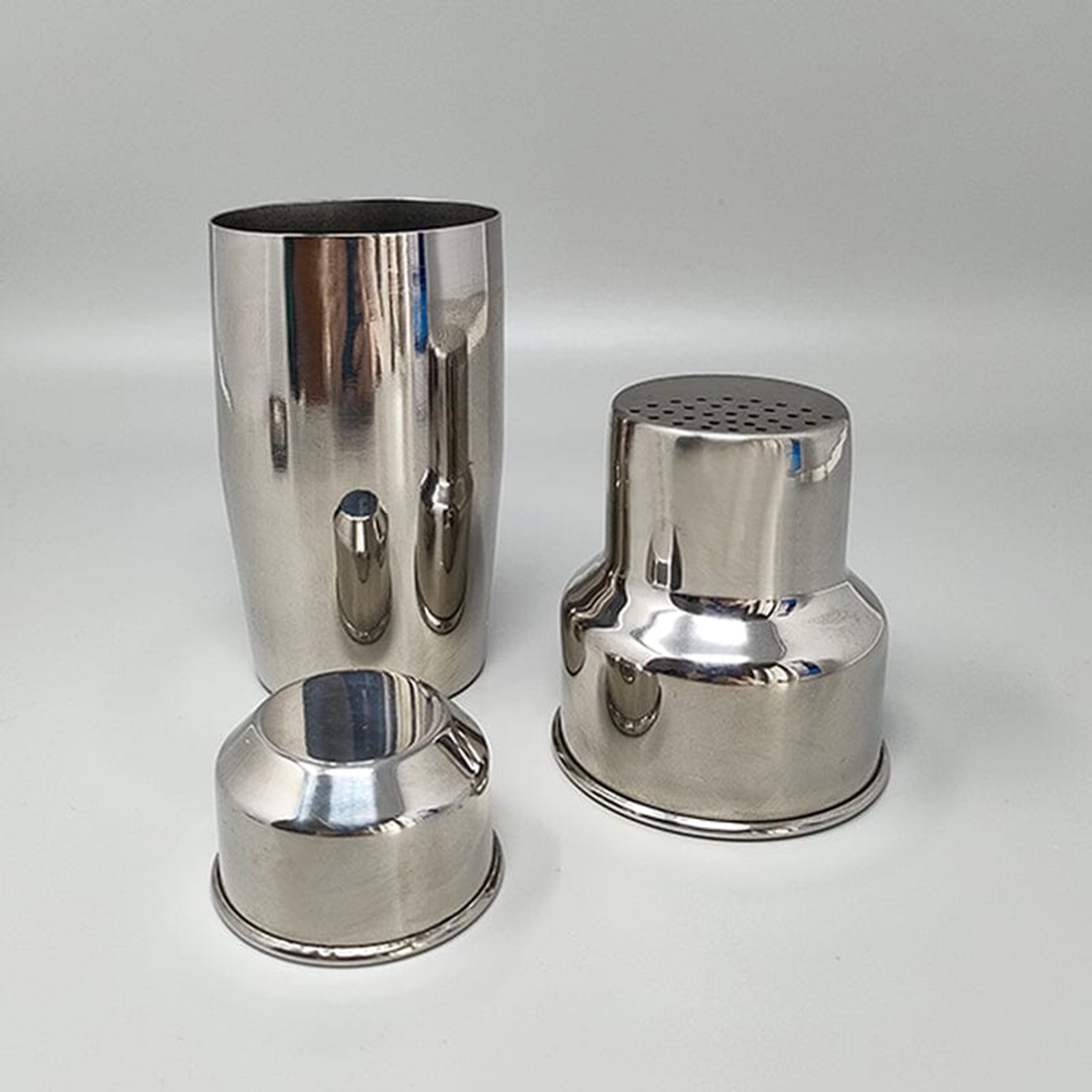 1970s Gorgeous Cocktail Shaker by Pran. Made in Italy