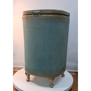 Lloyd Loom laundry basket