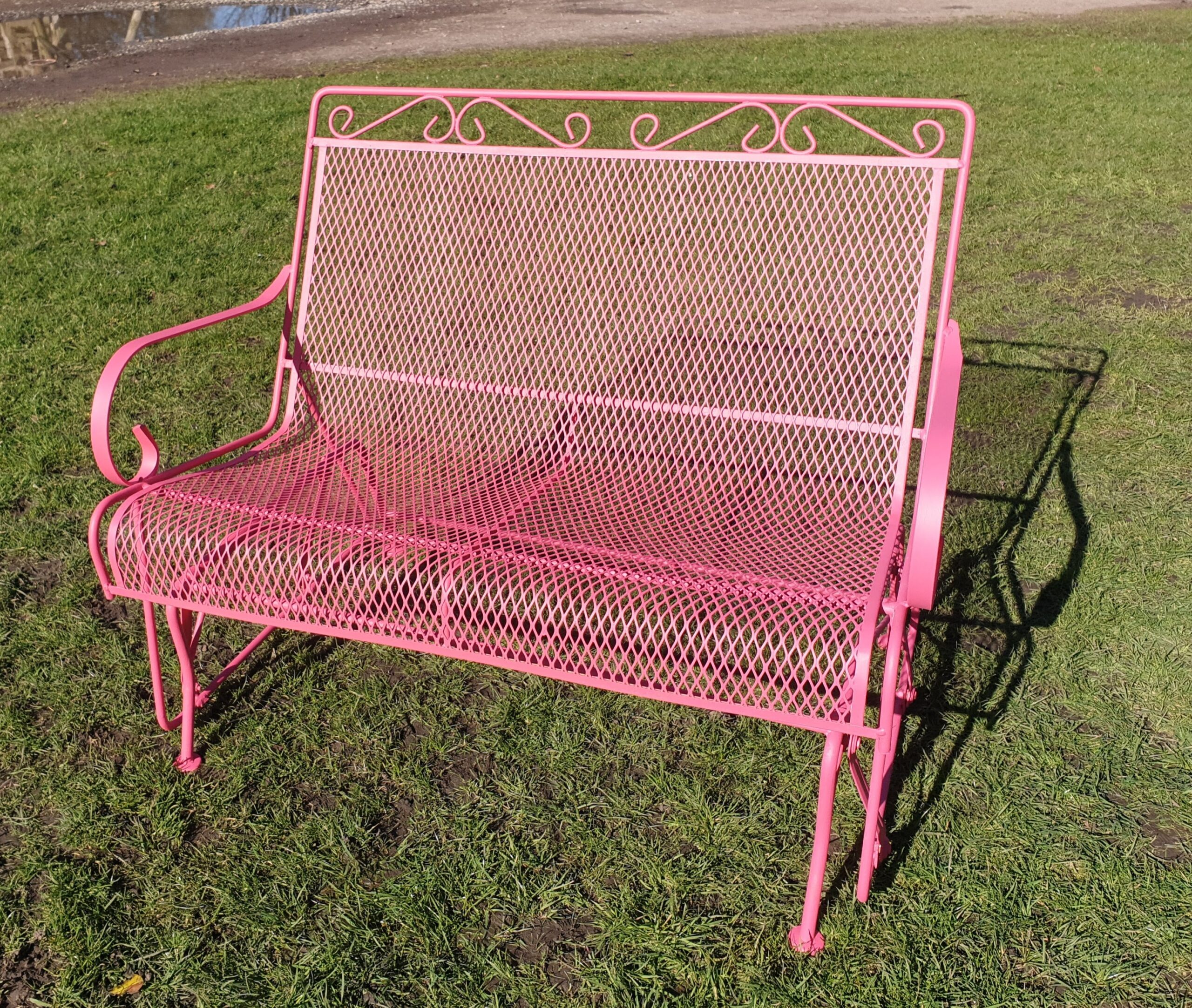 Vintage Metal Mesh Patio Glider Swing Bench - Pink Retro Garden Seat