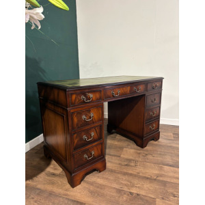 20th Century Mahogany Kneehole Desk