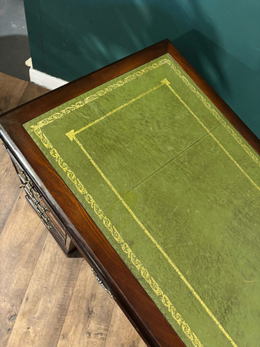 20th Century Mahogany Kneehole Desk