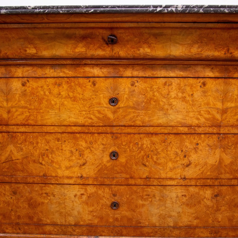 French Louis Phillippe Figured Ash Commode - Image 6