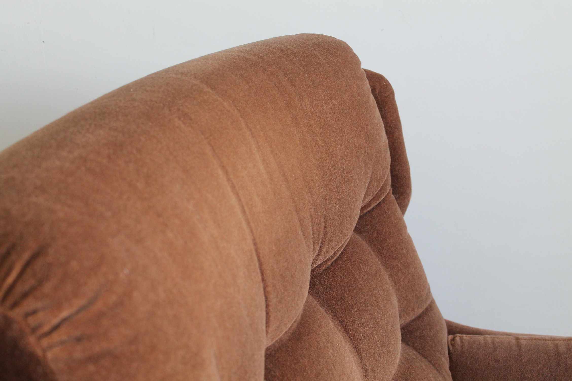 Mid Century Modern Egg style armchair
