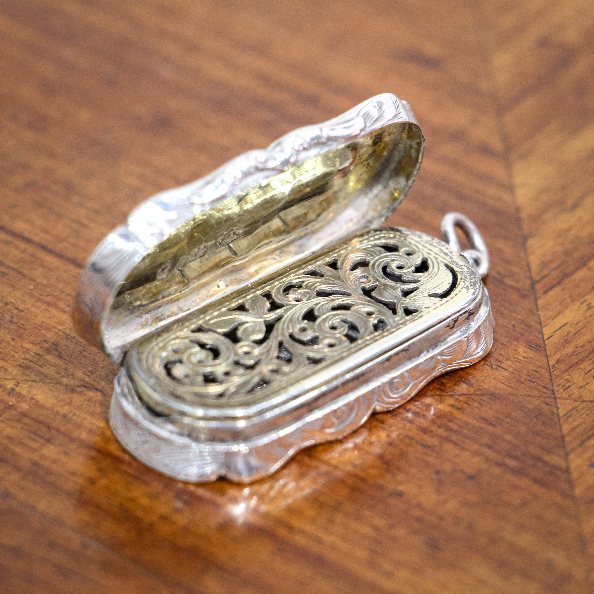 Early Victorian Silver Vinaigrette