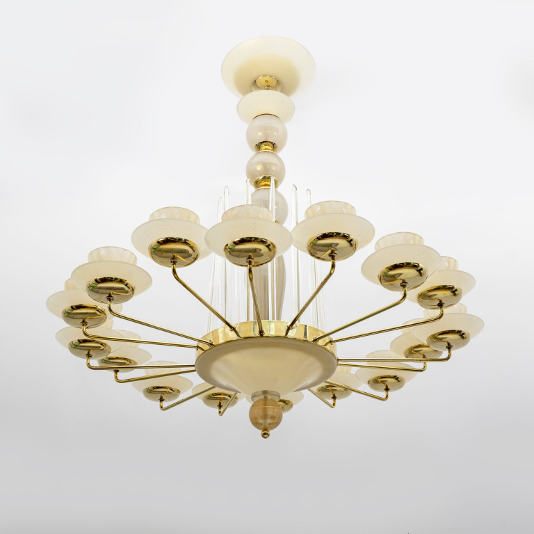Mid Century Modern Style Brass and Murano Glass Big Chandelier - Image 4