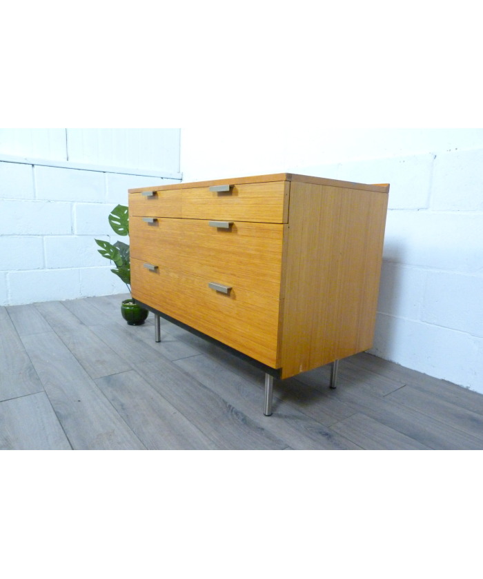 Stag Fineline Chest of Drawers