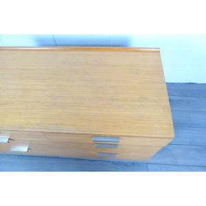 Stag Fineline Chest of Drawers