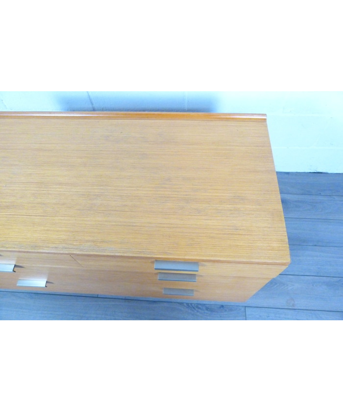 Stag Fineline Chest of Drawers