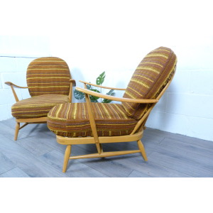 Ercol Windsor Model 203 Pair of Easy Lounge Chairs