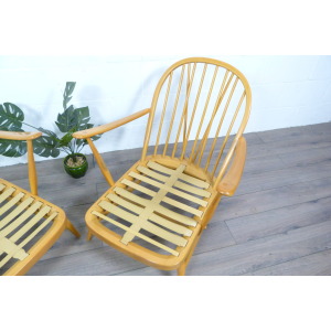 Ercol Windsor Model 203 Pair of Easy Lounge Chairs