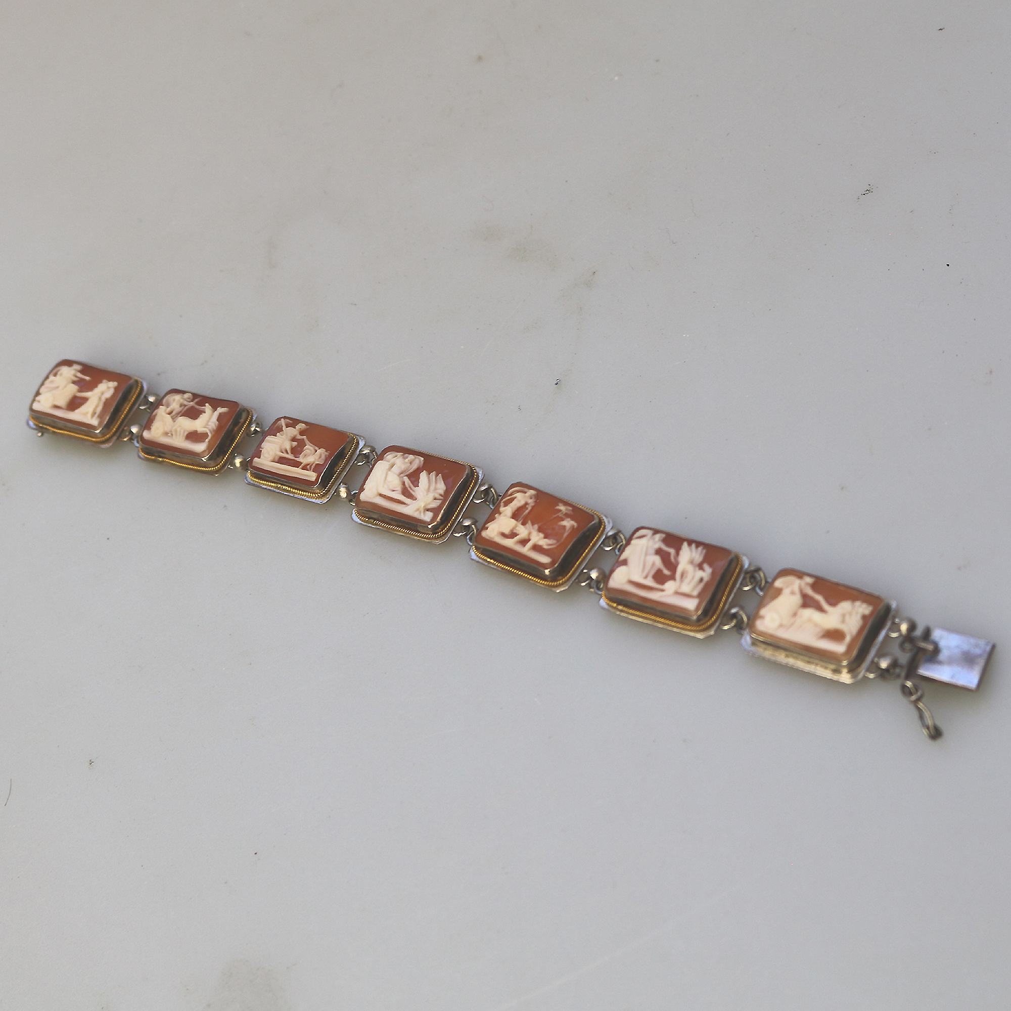 An attractive 7 panel antique 800 solid silver Cameo shell Bracelet C.1940's