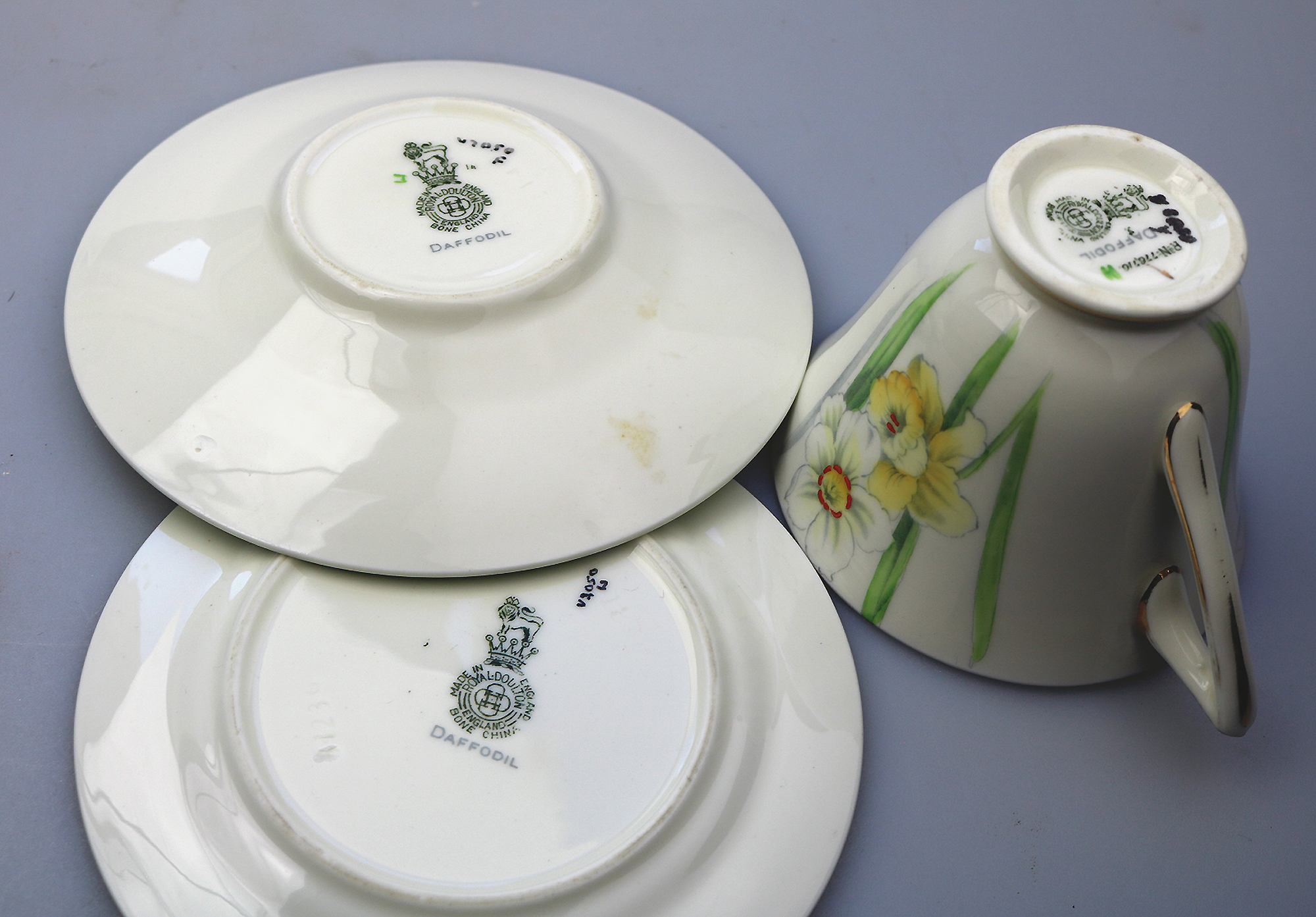 A very pretty Art Deco Royal Doulton daffodil pattern porcelain Trio C.1930's