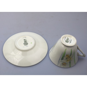 A pretty Art Deco Royal Doulton daffodil pattern porcelain Cup & Saucer C.1930's