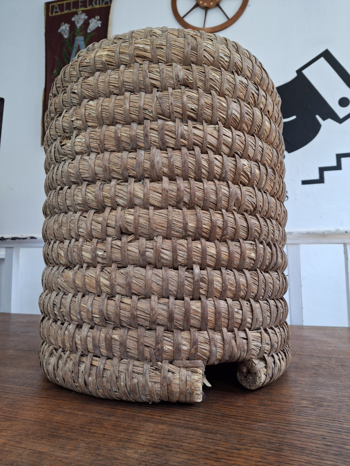 Early 20th Century Hand Woven Bee Skep/Basket. Antique/Decorative/Vintage